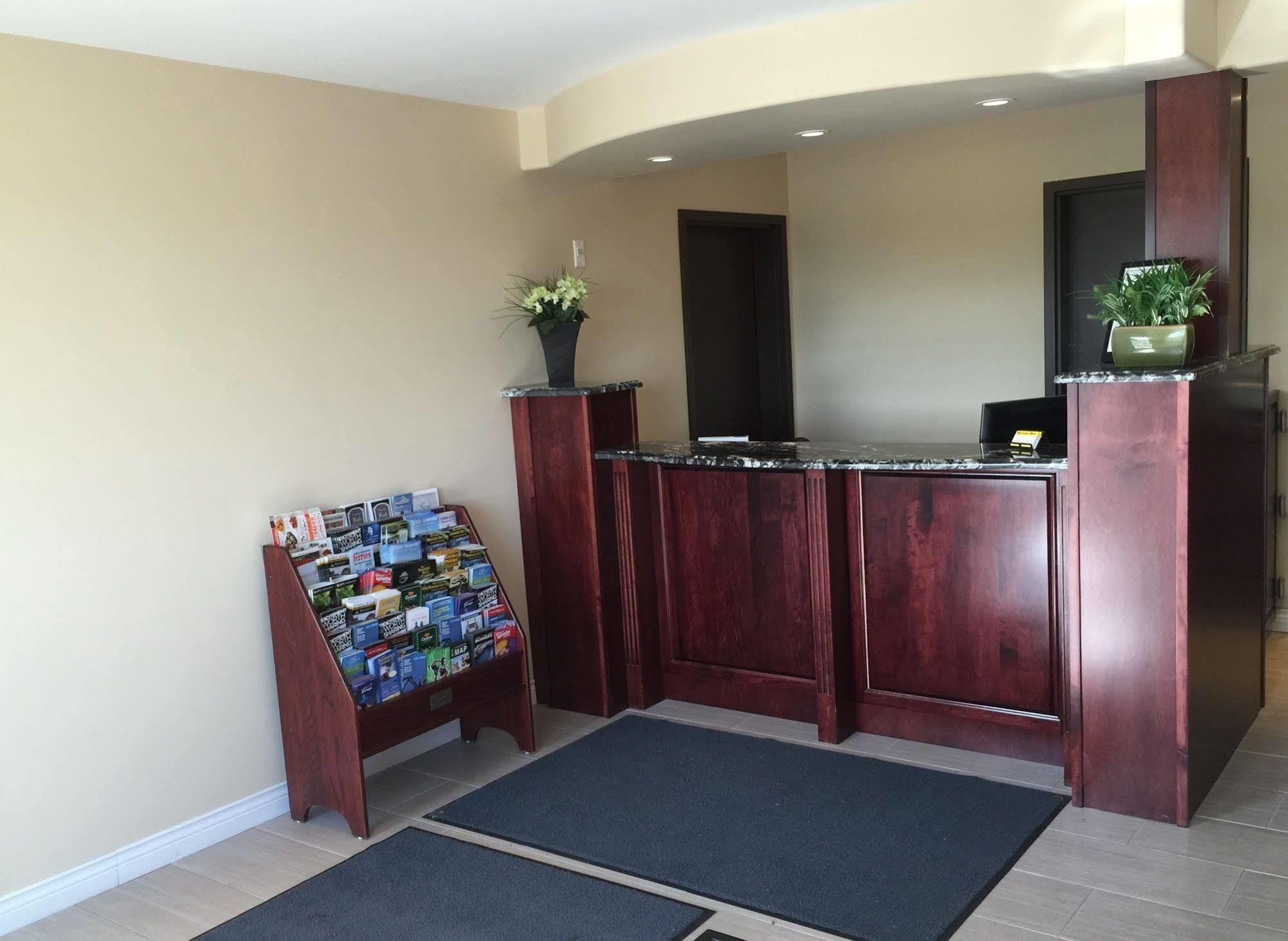 Masterson'S Motel Greater Napanee Luaran gambar
